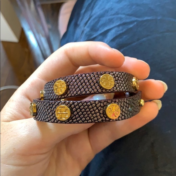 Tory Burch purple snake skin wrap bracelet - Picture 2 of 2